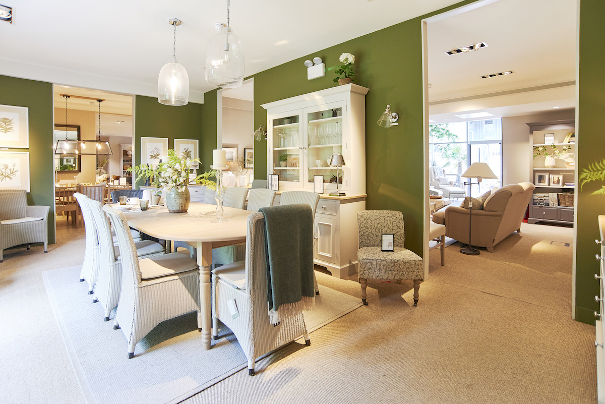 Holloways showrooms